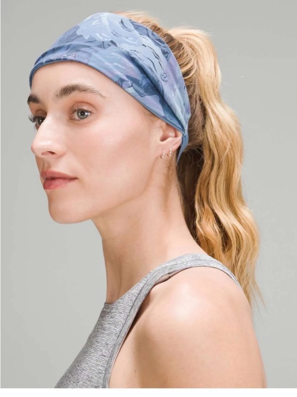 lululemon athletica Floral Print Light Blue Headband